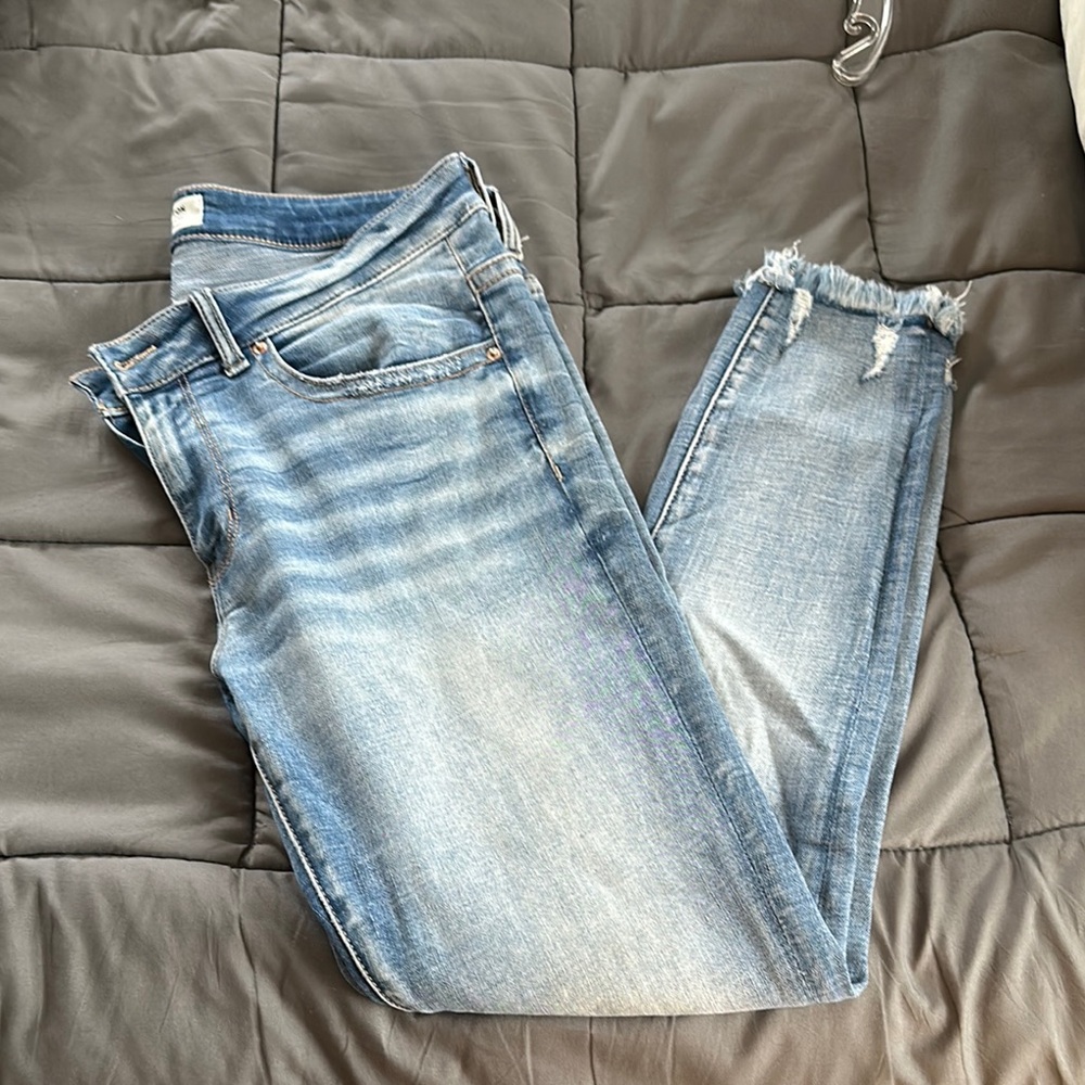BKE Distressed Light Blue Women's Jeans